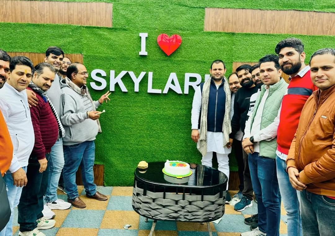 Hotel Skylark & Banquet Palwal Eksteriør billede